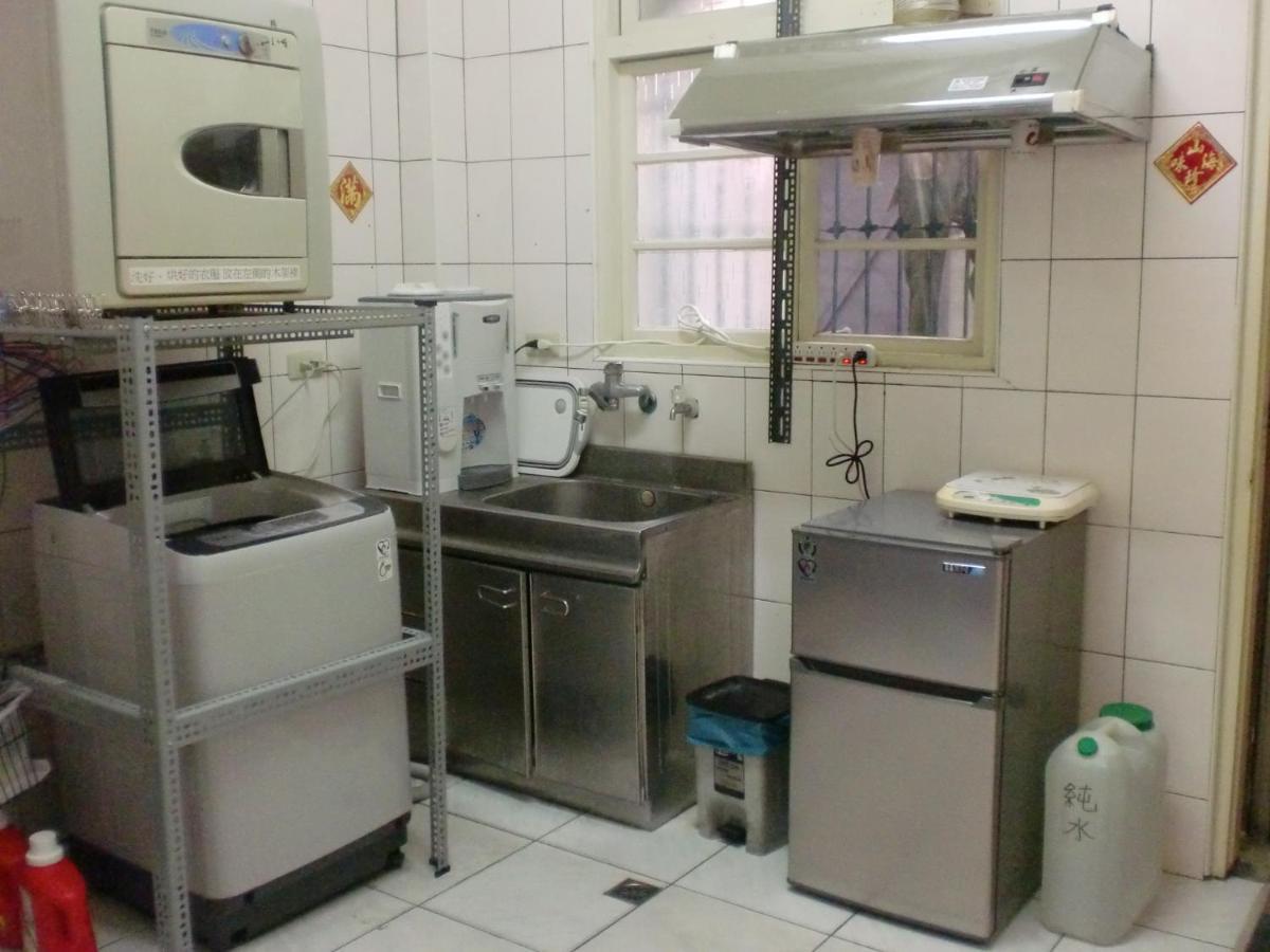 Add Hostel Changhua Eksteriør bilde
